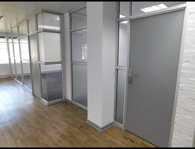 319M² OFFICE TO LET IN ILLOVO
